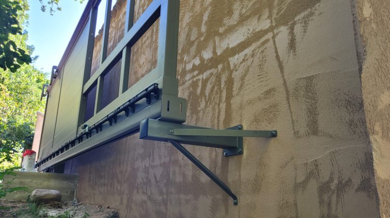 portail-réalisé-sur-mesure-beaujolais